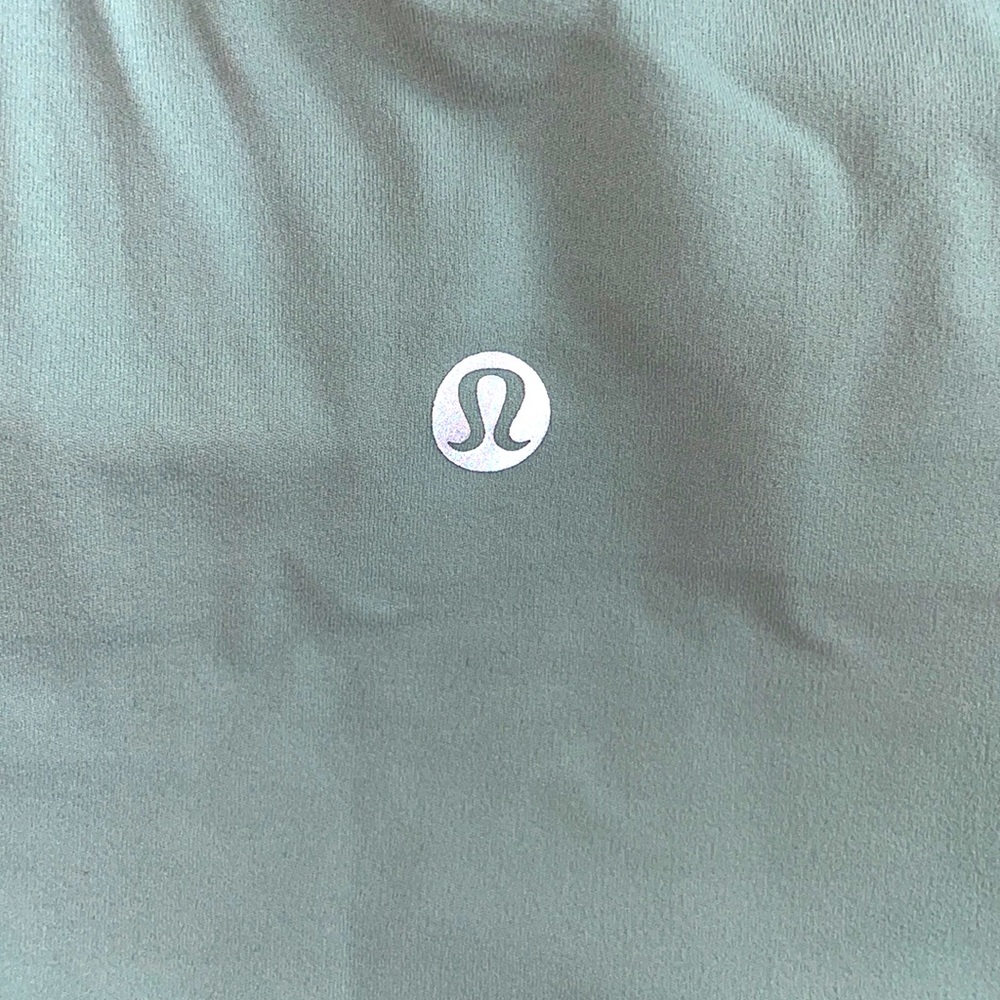 NWT Lululemon Align Tank Top Silver Blue Size 2 - Picture 5 of 10